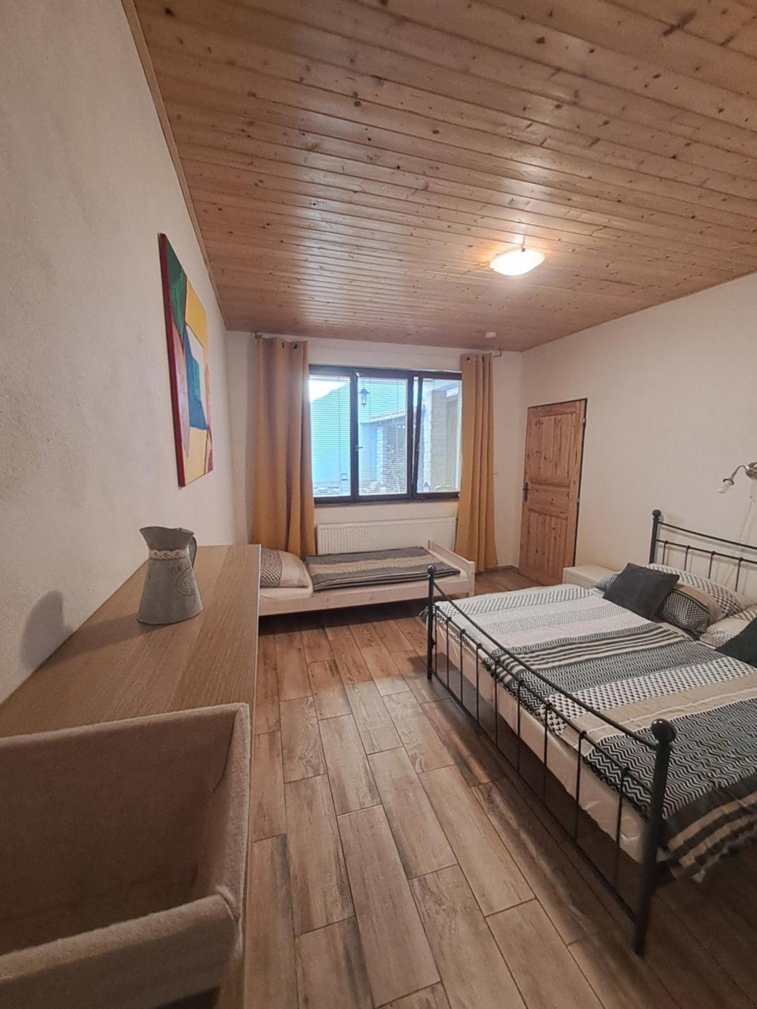 Ubytovani U Malinkovicu Breclav Luaran gambar